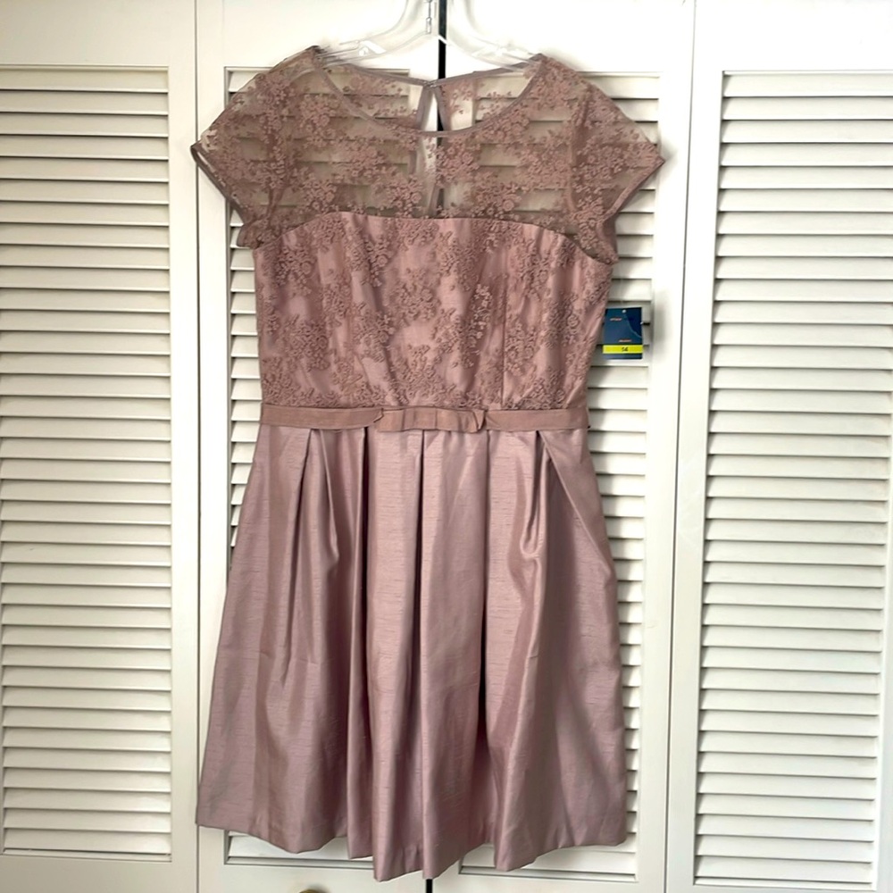 NWT Just Taylor dress Sz 14 tan lace overlay top ribbon belt detail fully lined